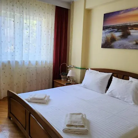 Eugenia House Διαμέρισμα *